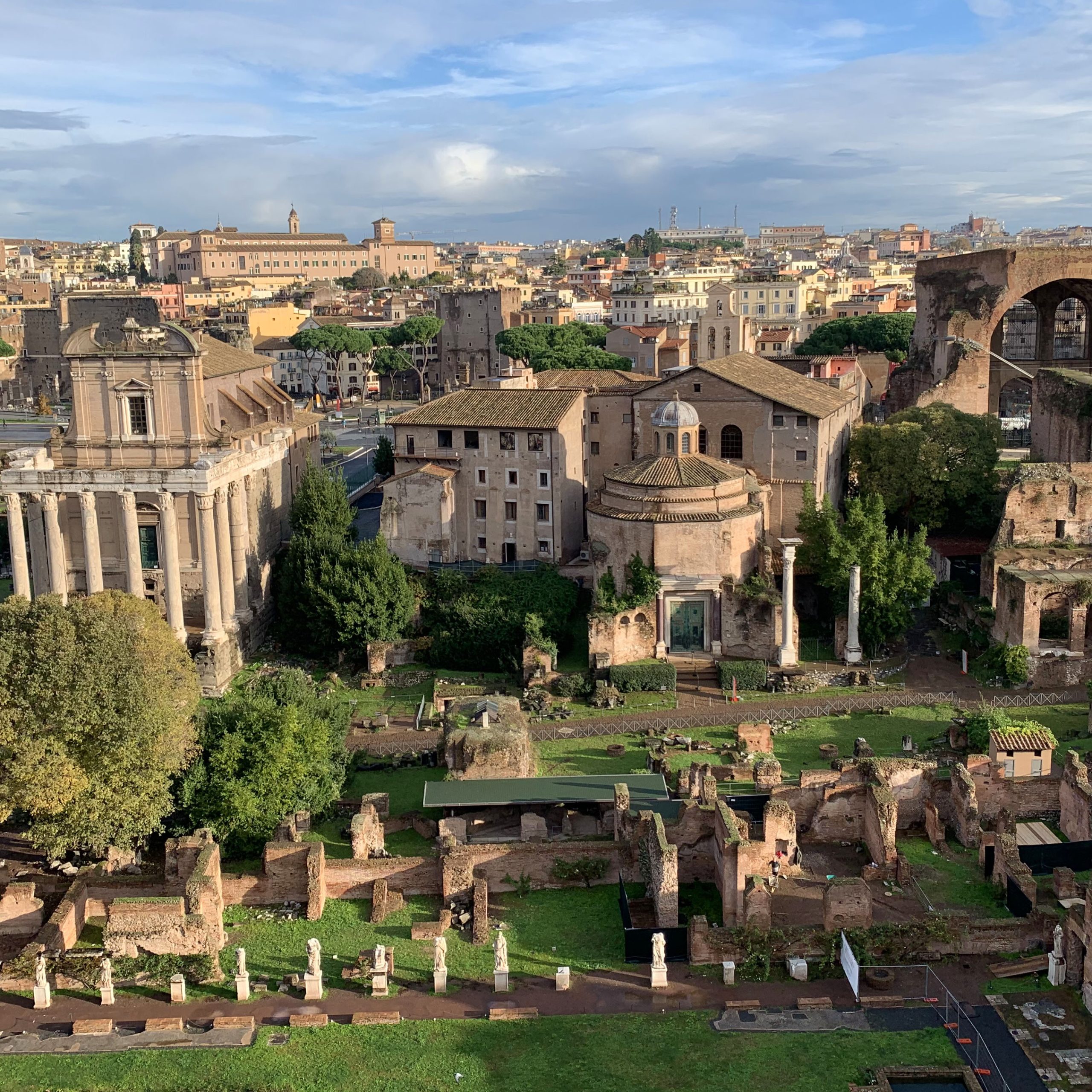 Colosseum, Palatine and Roman Forum Guided Tour