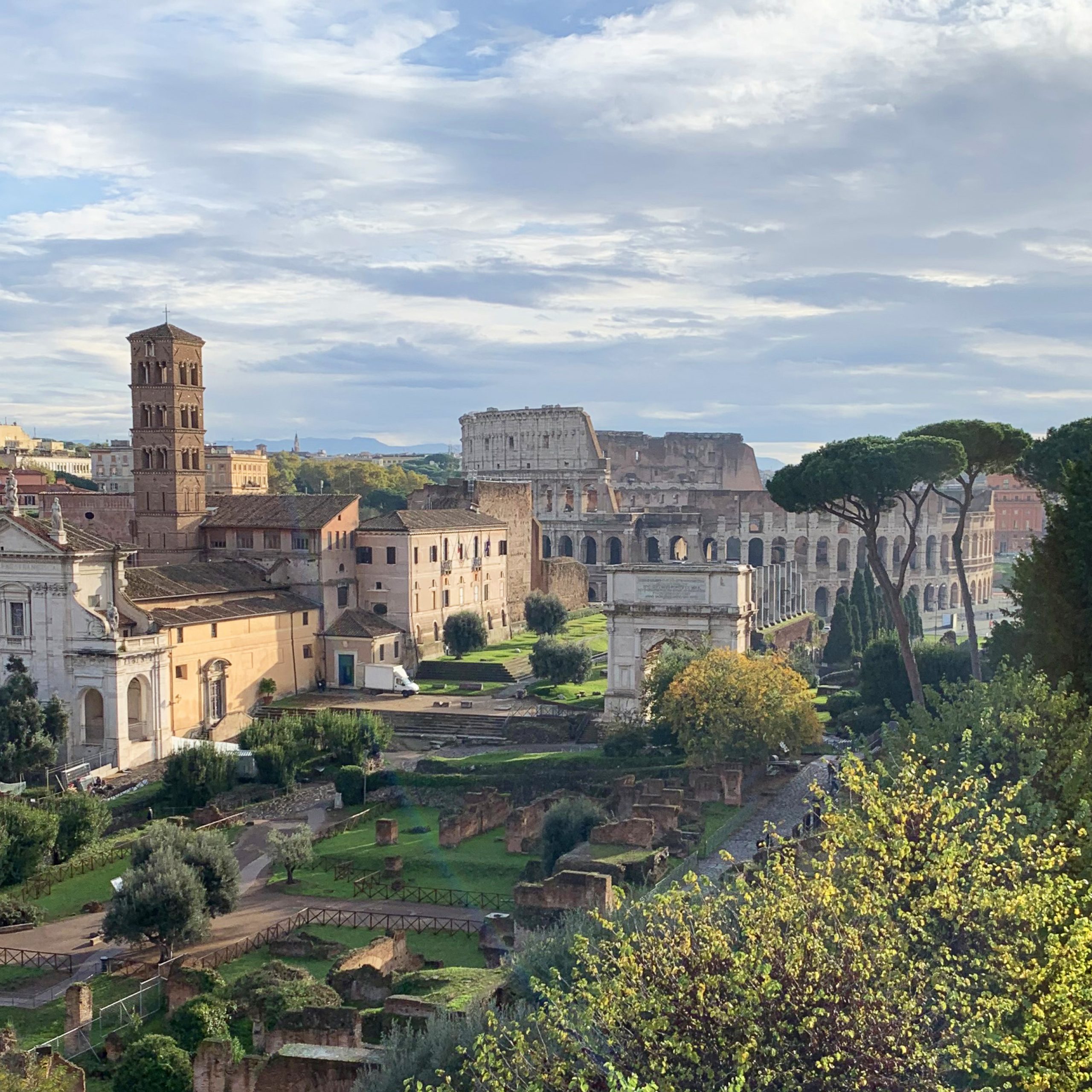 Colosseum, Palatine and Roman Forum Guided Tour